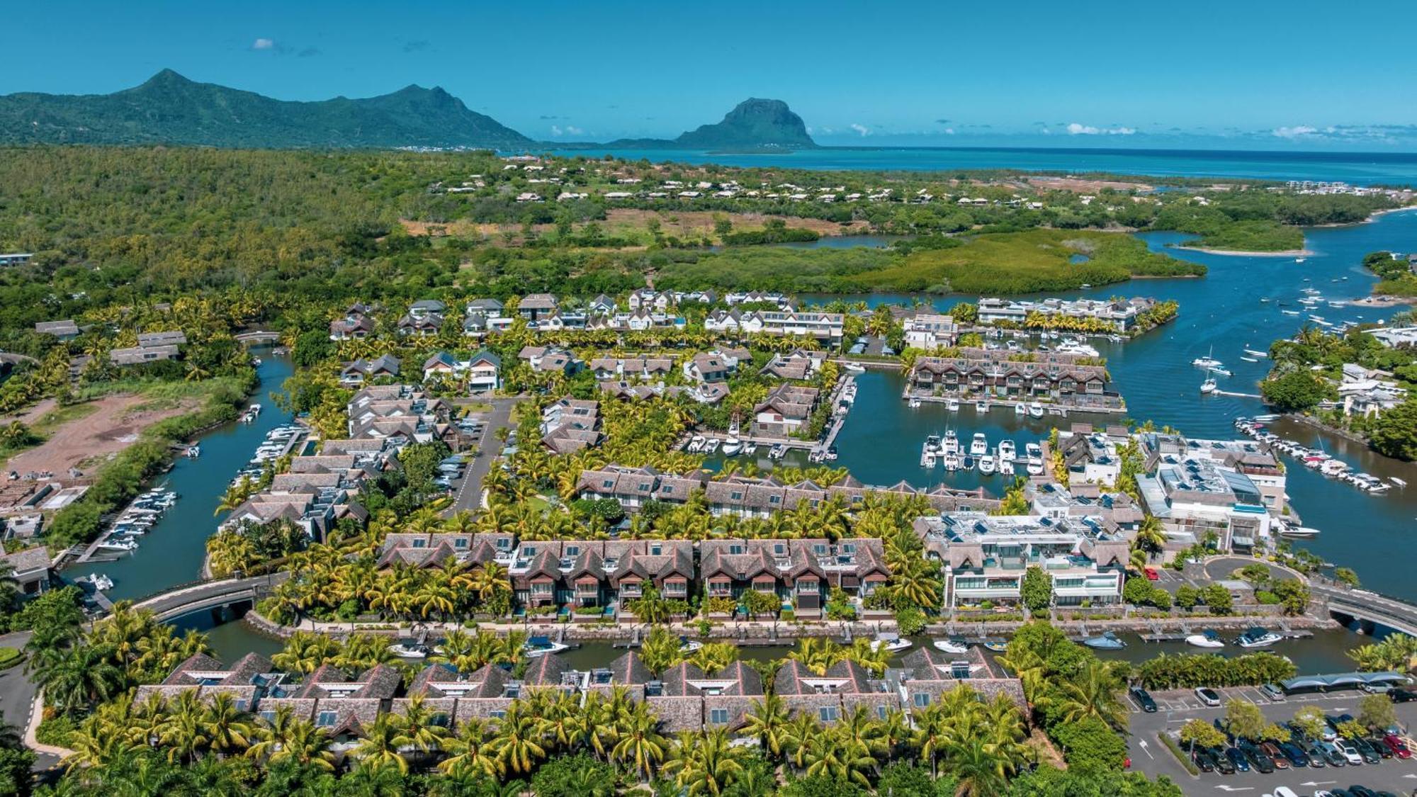 West Island By Horizon Holidays Riviere Noire Exterior photo